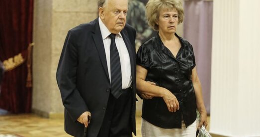 Станіслаў Шушкевіч сыходзіць з пасады лідара БСДГ