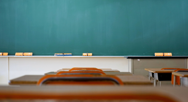 Што думаюць беларускія настаўнікі пра закрыццё прыватных школ? «Бацькі не забудуць». Беларускі настаўнік — пра закрыццё прыватных школ