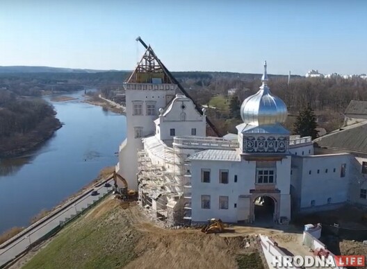 staryi_zamak_7.jpg staryi_zamak_7.jpg