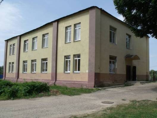 Сучасны выгляд перабудаванай плябані. Фота Андрэя Кузьміна Сучасны выгляд перабудаванай плябані. Фота Андрэя Кузьміна