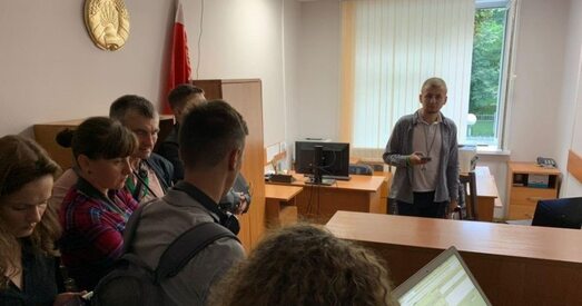 Праходзяць суды над сябрамі КС і затрыманымі на мірных акцыях пратэсту