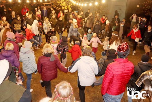 1/12 svjata_na_ploszczy_kalesnikavaj_fota_aleha_hruszeckaha__17__logo.jpg