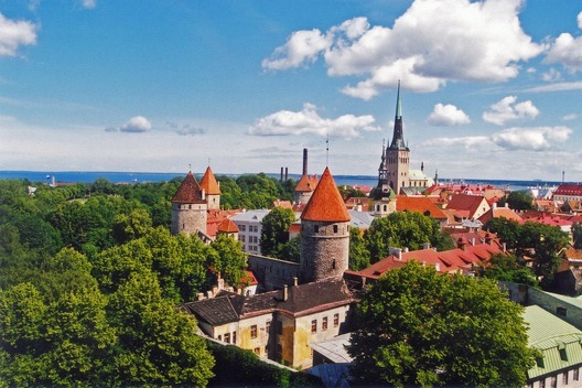 tallin_estonia.jpg tallin_estonia.jpg