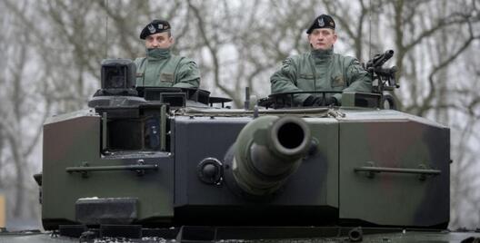 tank_7.jpg tank_7.jpg