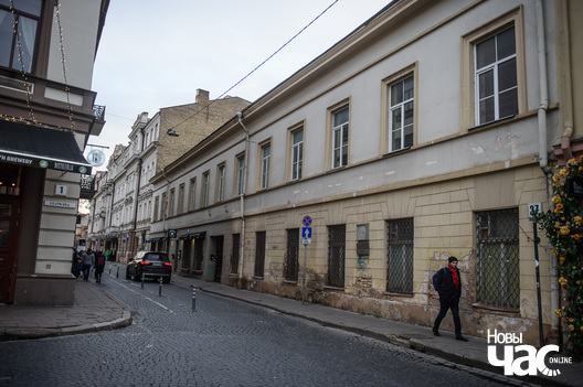 Дом на на вуліцы Віленскай, у якім жыў тарашкевіч і месціліся шматлікія беларускія арганізацыі Дом на на вуліцы Віленскай, у якім жыў тарашкевіч і месціліся шматлікія беларускія арганізацыі