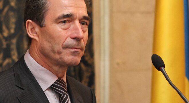 Былы кіраўнік НАТО: «Беларусь чакае вайна і анэксія» Былы кіраўнік НАТО: «Беларусь чакае вайна і анэксія»