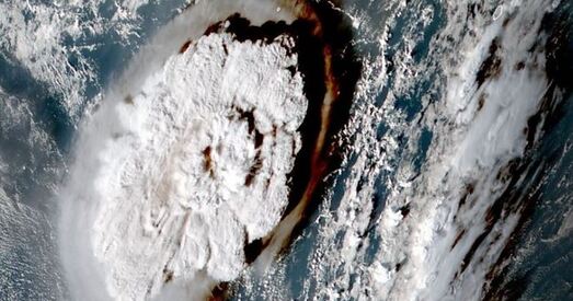 Цунамі на астравах Тонга: затапіла шэраг раёнаў сталіцы