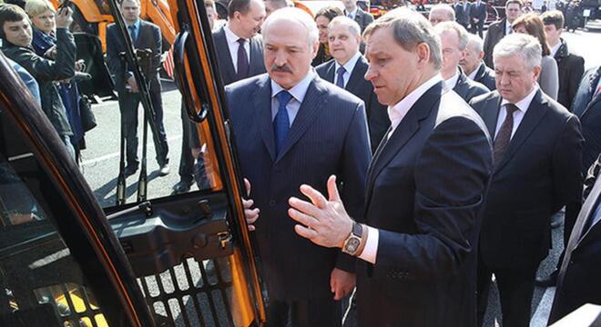 «Амкадор» і Аляксандр Шакуцін зарабляюць дзякуючы санкцыям і ў абыход іх Як уладальнік «Амкадора» Аляксандр Шакуцін зарабляе дзякуючы санкцыям і ў абыход іх