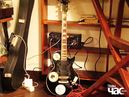 У чаканні выканаўцы і музыкі У чаканні выканаўцы і музыкі