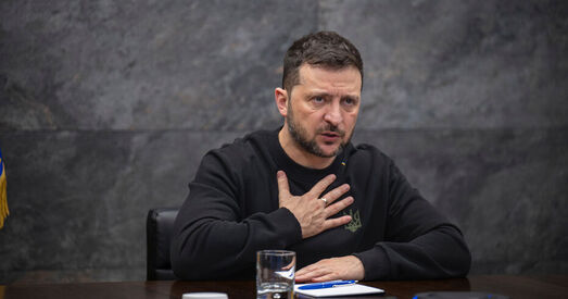 «У нас няма сіл, каб вярнуць іх». Зяленскі — пра Крым і Данбас