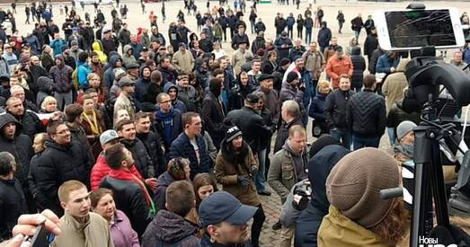 Першамай на Кастрычніцкай: філасофскія пытанні