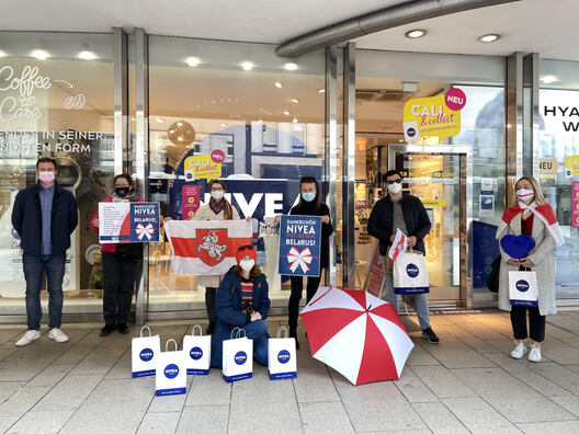 unnamed__1__71.jpg unnamed__1__71.jpg