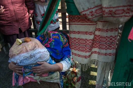 7/10 ushanavannye_kamennay_dzevachki_na_vyalikdzen_10.jpg