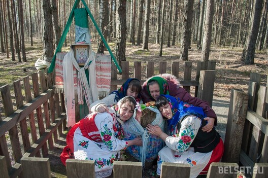 6/16 ushanavannye_kamennay_dzevachki_na_vyalikdzen_21.jpg