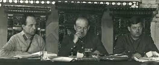 Вайсковая калегія Вярхоўнага Суду СССР, пасярэдзіне — Васіль Ульрых Вайсковая калегія Вярхоўнага Суду СССР, пасярэдзіне — Васіль Ульрых