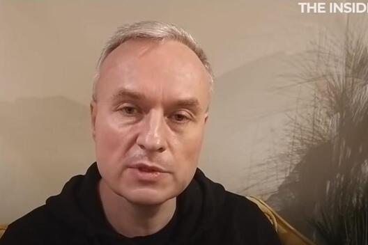 valabueu.jpg valabueu.jpg