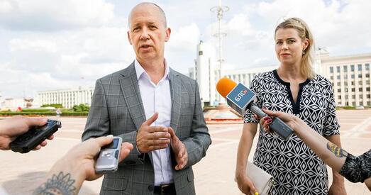 У доме Валерыя і Веранікі Цапкала ў Мінску ператрус