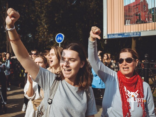 Удзельніцы жаночага маршу ў Менску. 12 верасня 2020 года. Фота: Аляксандр Васюковіч / Vot-tak.tv Удзельніцы жаночага маршу ў Менску. 12 верасня 2020 года. Фота: Аляксандр Васюковіч / Vot-tak.tv
