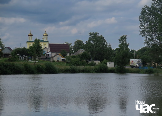 Гадоў пяць таму Яна-Прадцечанская царква змяніла адвечныя купалы на новыя, больш «сучасныя». Гадоў пяць таму Яна-Прадцечанская царква змяніла адвечныя купалы на новыя, больш «сучасныя».