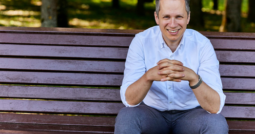 Каб людзі змаглі прагаласаваць, мінчук будзе бясплатна падвозіць іх на ўчастак