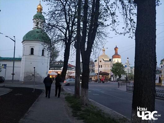 6/7 vozle_sztaba_poroszenko2_logo.jpg