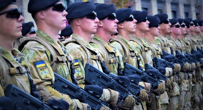 «Нават асобы, схільныя да карупцыйных злачынстваў, не сумняюцца ў перамозе ўкраінскай арміі» «Нават асобы, схільныя да карупцыйных злачынстваў, не сумняваюцца ў перамозе ўкраінскай арміі»