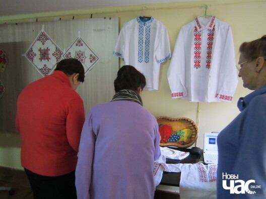 6/6 vuczu_movu_001_logo.jpg