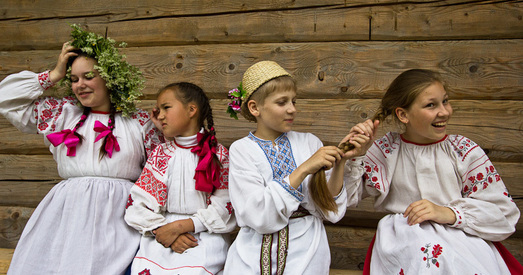 Як выхоўваць дзяцей беларусамі
