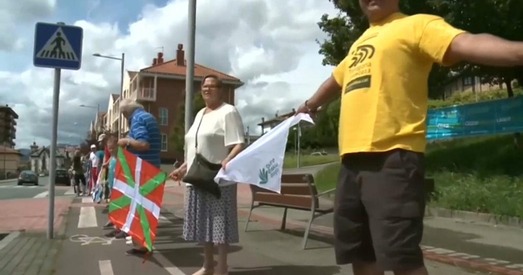 Жывы ланцуг на 202 кіламетры! Баскі — за рэферэндум аб незалежнасці