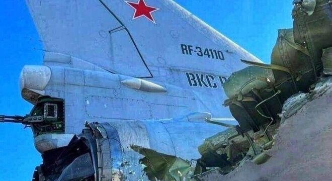 «Уся дзяржаўная веліч існавала толькі ў свеце віртуальных расійскіх пантоў» «Уся дзяржаўная веліч існавала толькі ў свеце віртуальных расійскіх пантоў»