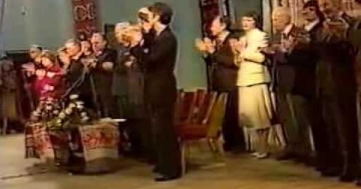 Афіцыйнае святкаванне 75-годдзя БНР у Мінску — 1993 год