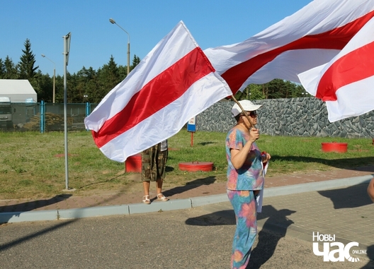 5/6 zahadnaja_2018_08_11_kurapaty_a._ljaszkevicz_0123_logo.jpg