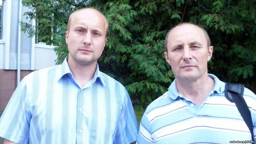Аляксей Мілюкоў з бацькам Алегам Жалновым Аляксей Мілюкоў з бацькам Алегам Жалновым