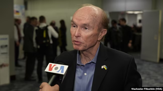 Карл Алгрэн, былы супрацоўнік Кангрэсу і суарганізатар кампаніі Russia Torture Christians. Карл Алгрэн, былы супрацоўнік Кангрэсу і суарганізатар кампаніі Russia Torture Christians.