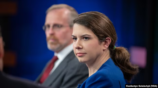 Мелінда Герынг, старэйшы дарадца кампаніі Razom, кажа, што была шакаваная узроўнем пераследу пратэстантаў на акупаваных тэрыторыях Украіны. Мелінда Герынг, старэйшы дарадца кампаніі Razom, кажа, што была шакаваная узроўнем пераследу пратэстантаў на акупаваных тэрыторыях Украіны.