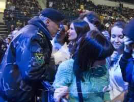 04_elza_concert_263x200.jpg 04_elza_concert_263x200.jpg