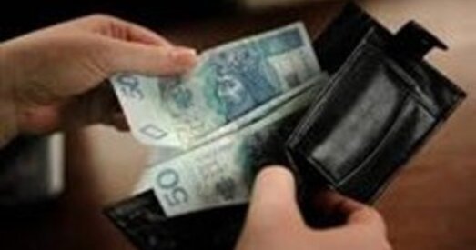 Польшча. Зарплата павышаецца, занятасьць — падае