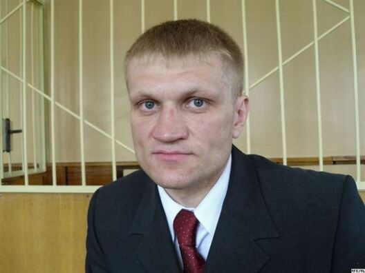 11032403.jpg 11032403.jpg