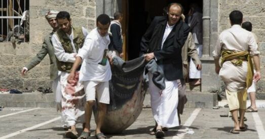 У тэрактах у дзвюх мячэцях Йемена загінулі не менш за 126 чалавек