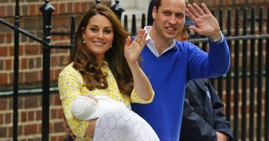 Герцагіня Кембрыджская пакінула клініку пасля родаў (відэа)