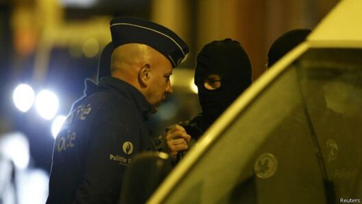 151121014307_brussels_police_624x351_reuters.jpg 151121014307_brussels_police_624x351_reuters.jpg