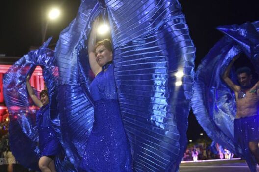 160305142852_mardi_gras_624x415_afp_nocredit.jpg 160305142852_mardi_gras_624x415_afp_nocredit.jpg