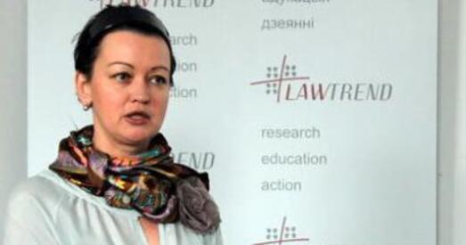 Праваабаронцу выштурхоўваюць з краіны