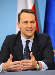 20130320_sikorski_t.jpg 20130320_sikorski_t.jpg