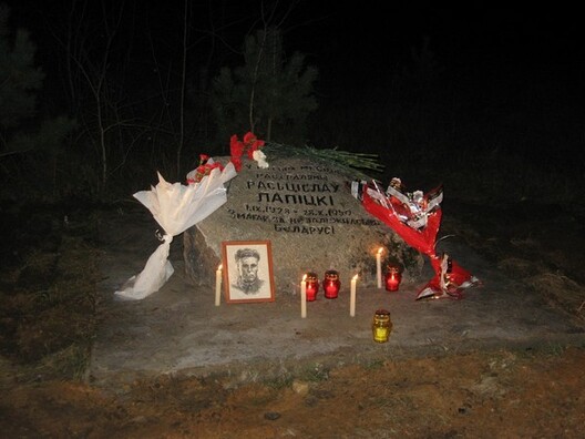 22c5a901070d1c2ad33e821d071ae97e.jpg 22c5a901070d1c2ad33e821d071ae97e.jpg