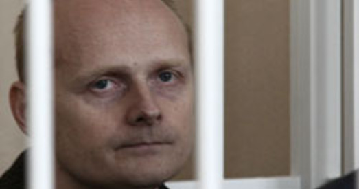 Хто паламаў нос палітвязню Змітру Дразду?