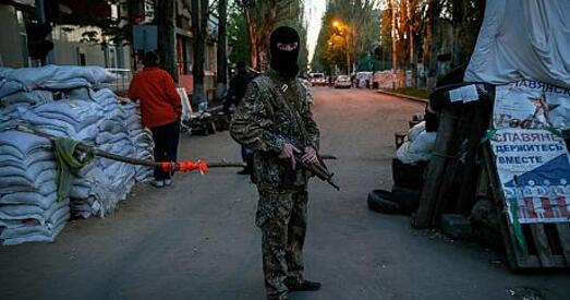 Апалчэнцы Славянска пакуль не хочуць адпускаць замежных назіральнікаў