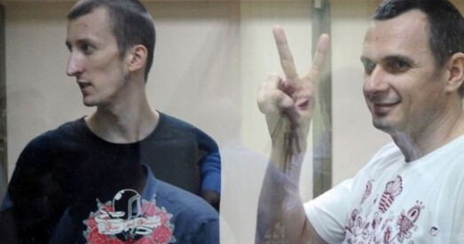 У Мінску таемна дамаўляліся абмяняць Сянцова на «байцоў ДРУ»