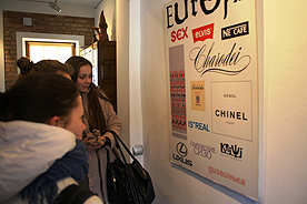 5726daf2c9ee0f955eca58291c26d2f3.jpg 5726daf2c9ee0f955eca58291c26d2f3.jpg