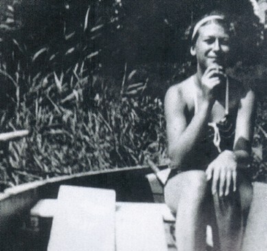 Яніна Левандоўская, 1930-я гады Яніна Левандоўская, 1930-я гады